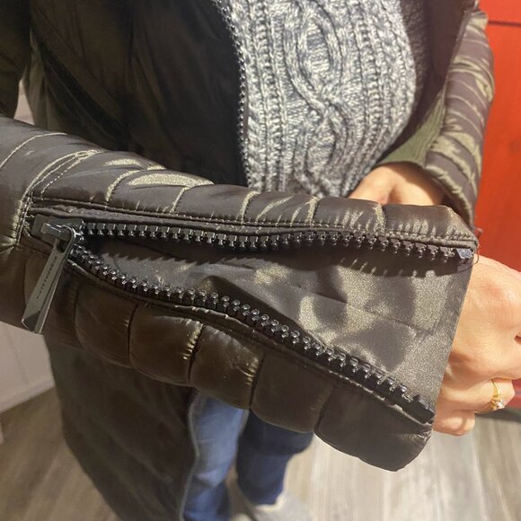 BCBG Maxazria long puffer downfilled - Picture 3 of 8